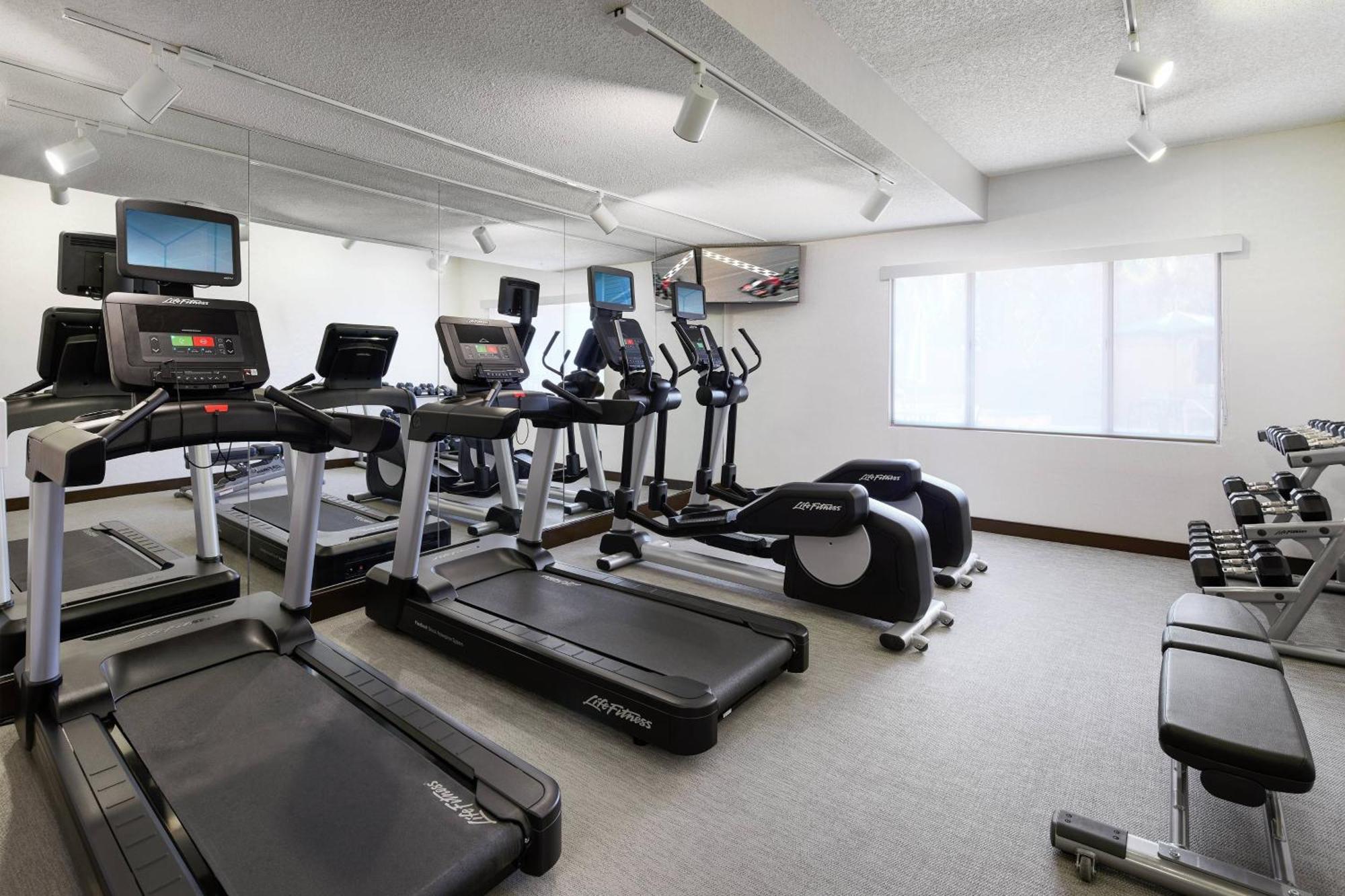 Springhill Suites Tempe At Arizona Mills Mall Екстериор снимка