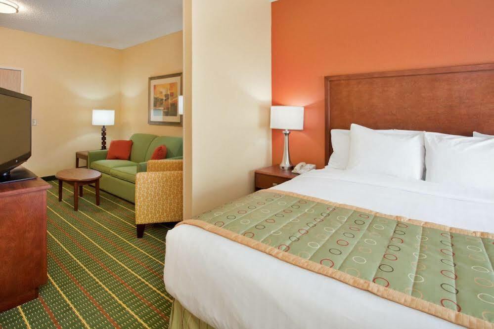Springhill Suites Tempe At Arizona Mills Mall Екстериор снимка
